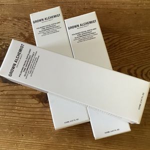 Grown Alchemist polishing facial exfoliant